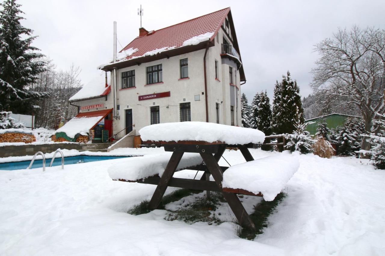 Penzion Paseky U Zapadlych Vlastencu Luaran gambar